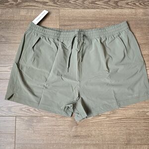 Outdoor Voices Shorts Womens XXXL 3X Plus Green Tea Tree Doing Things 2.5" Gym